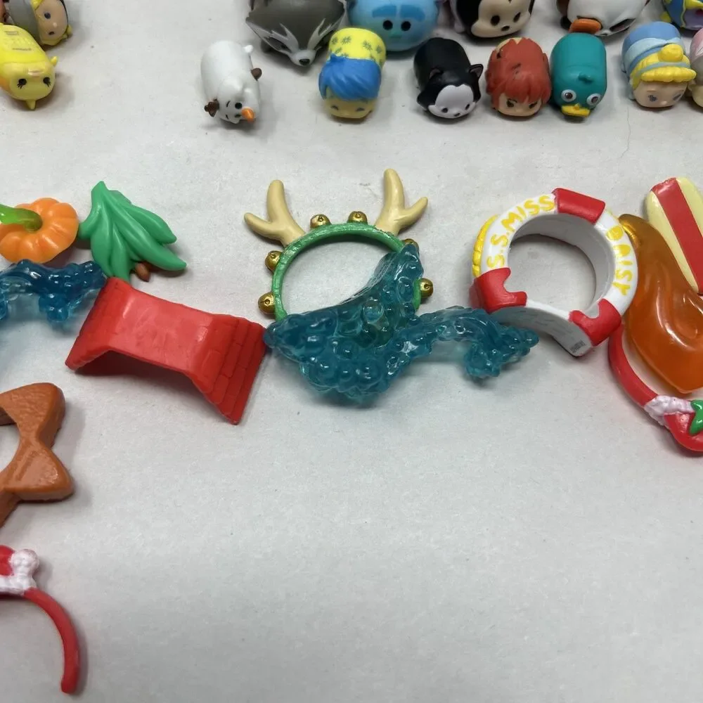 Disney TSUM TSUM Lot of 82 Figures W/ Accessories - Disney Marvel Christmas More